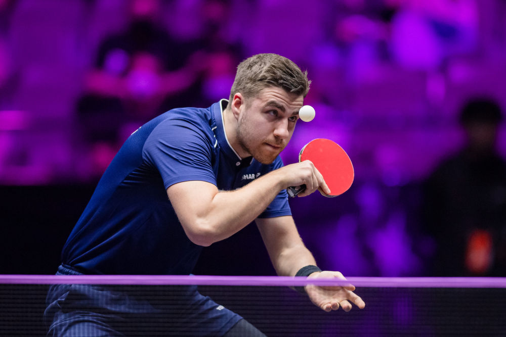 乒乓球一直 乒乓球一直